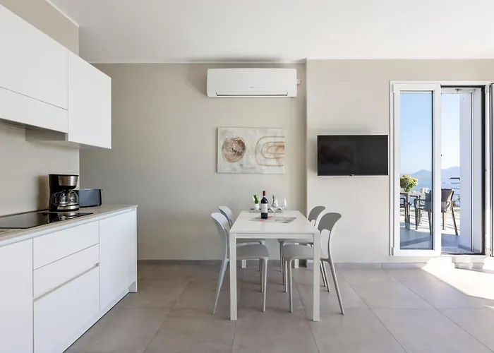 Conca 2 With Pool Apartman Trarego Viggiona